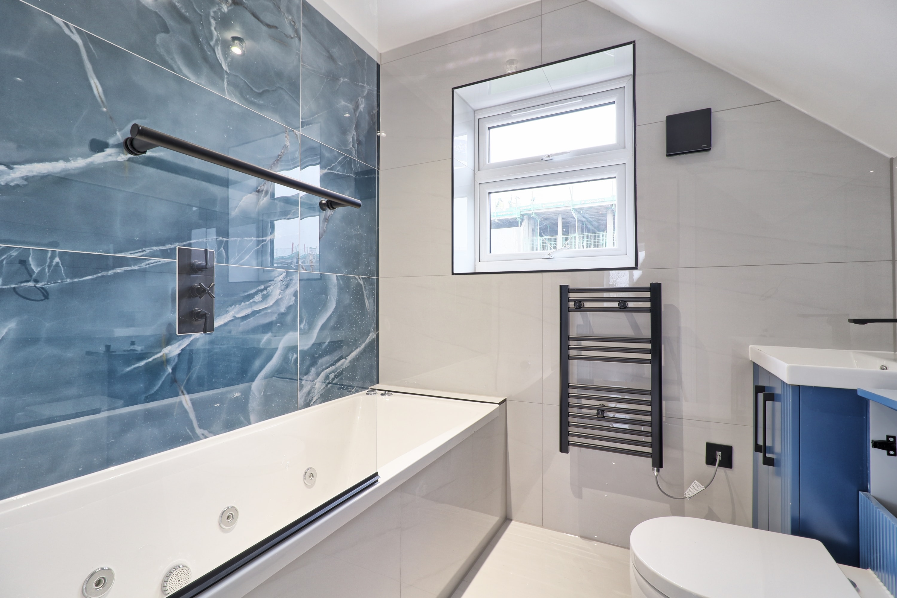 2 Tymless Terrace - Image 4